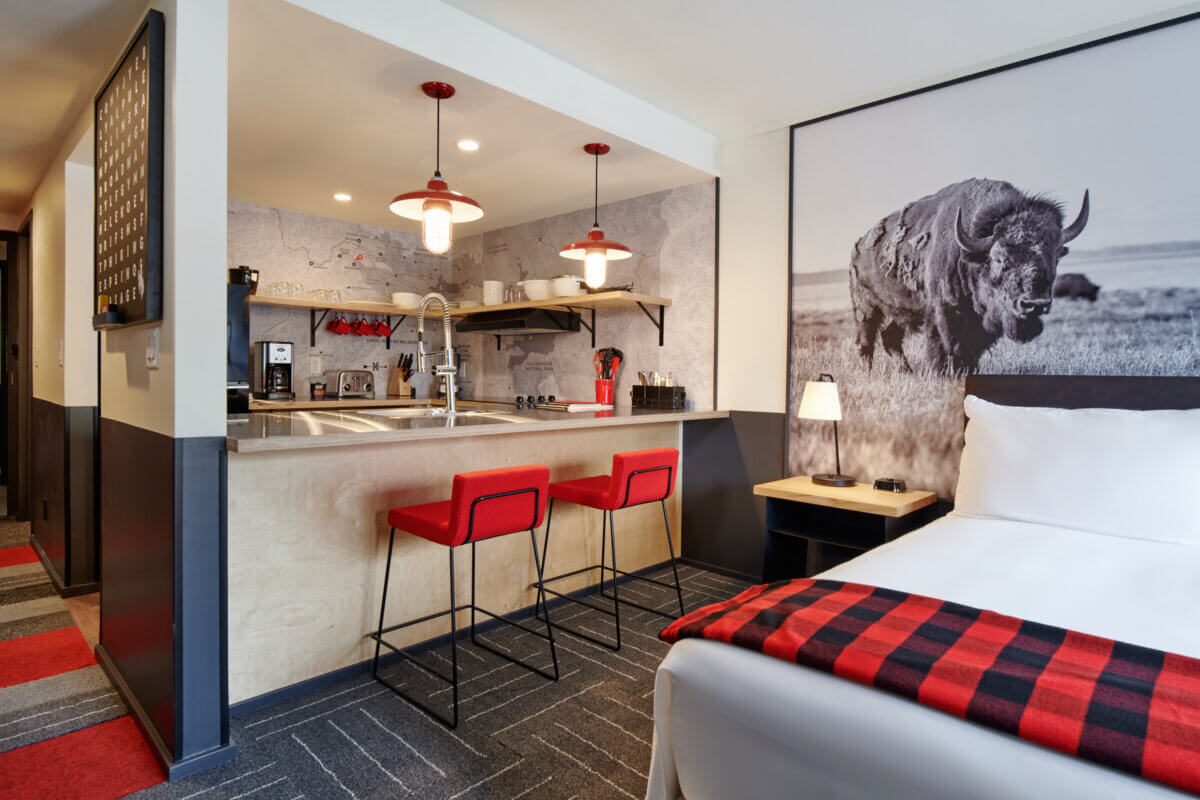 King Studio with Kitchen Bed and Kitchen